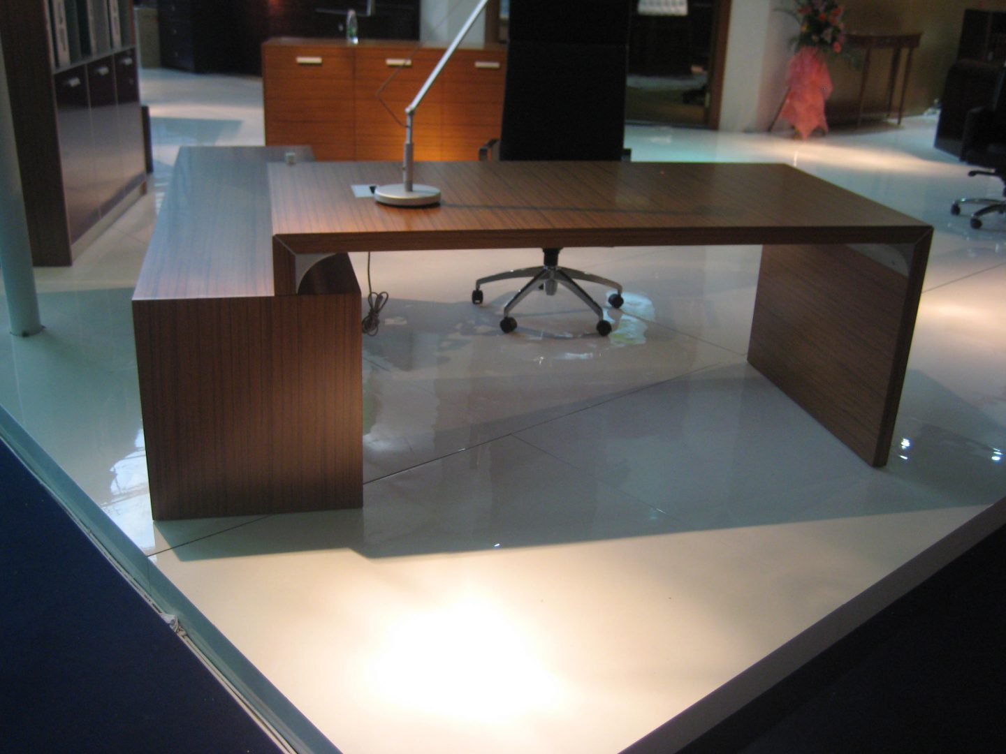 שולחן מנהל דגם מאסטר - new-office-masters